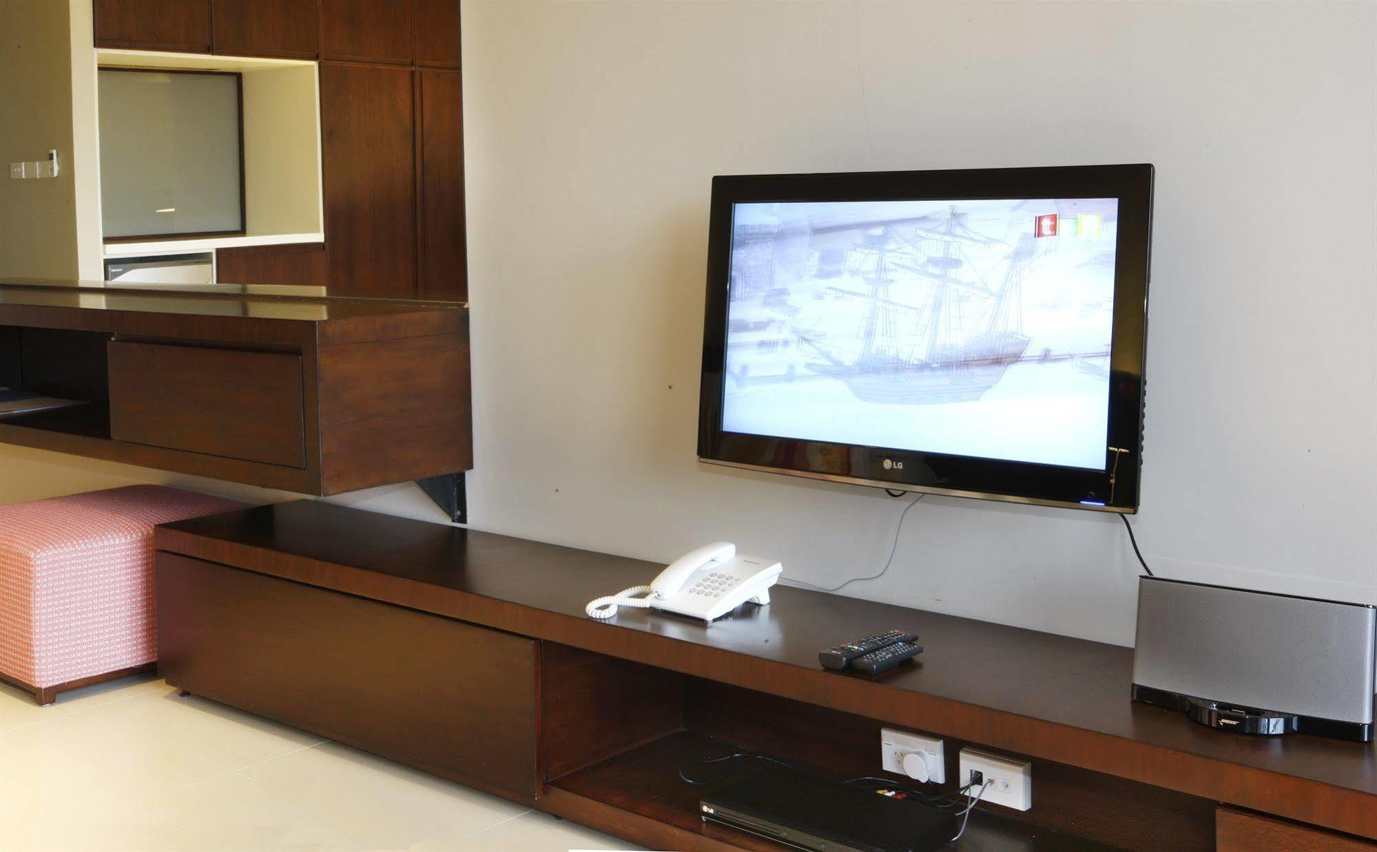 The Terraces Boutique Apartments Порт-Вила Экстерьер фото
